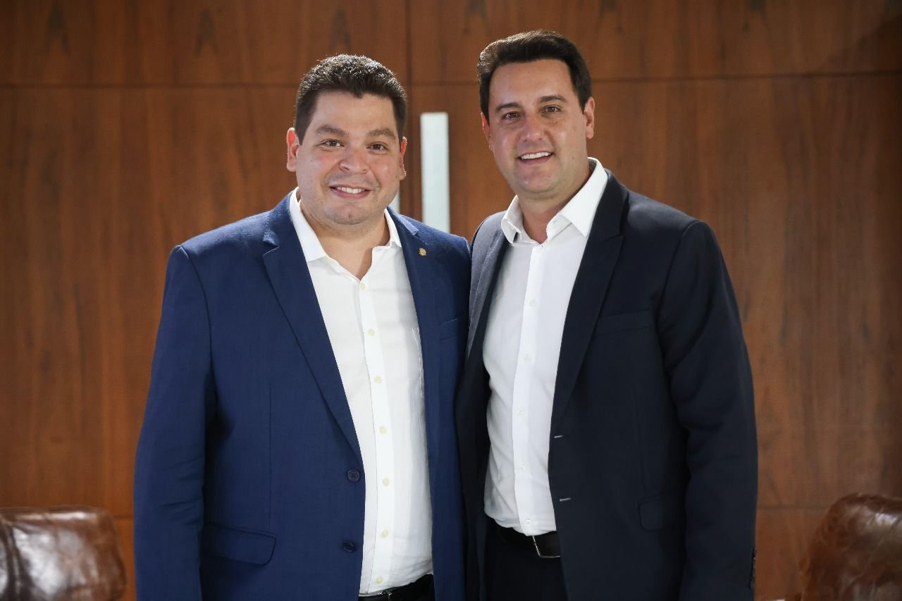 O deputado Gugu Bueno e Ratinho Junior