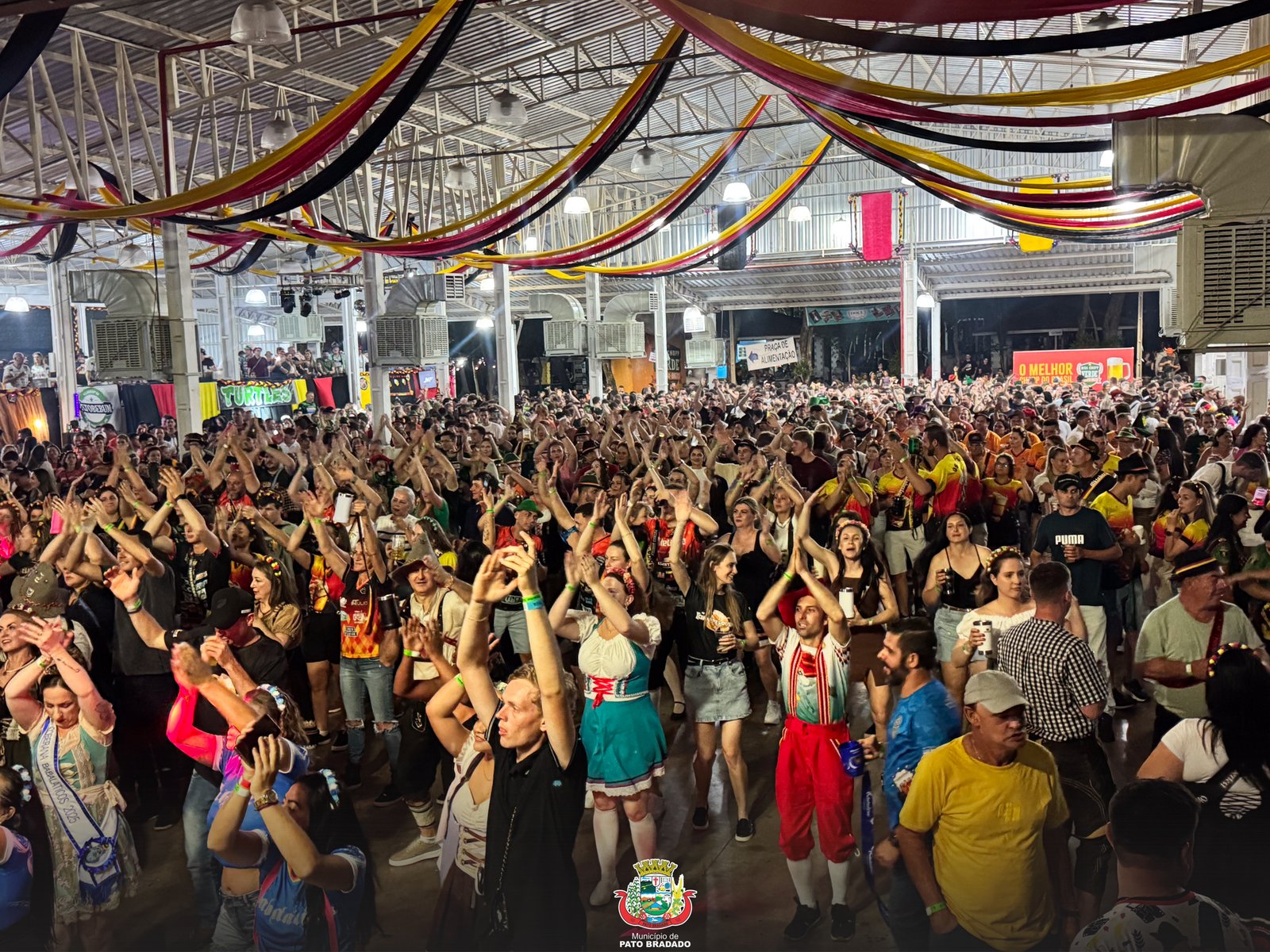 Festa teve shows e grande público