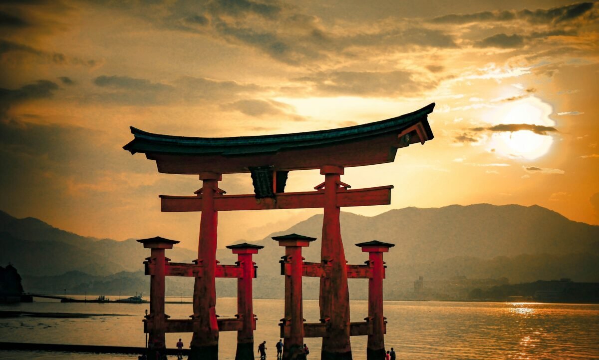 Imagem destacada - Japão encerra 26º leilão de energia solar com preço médio de R$ 0,24/kWh