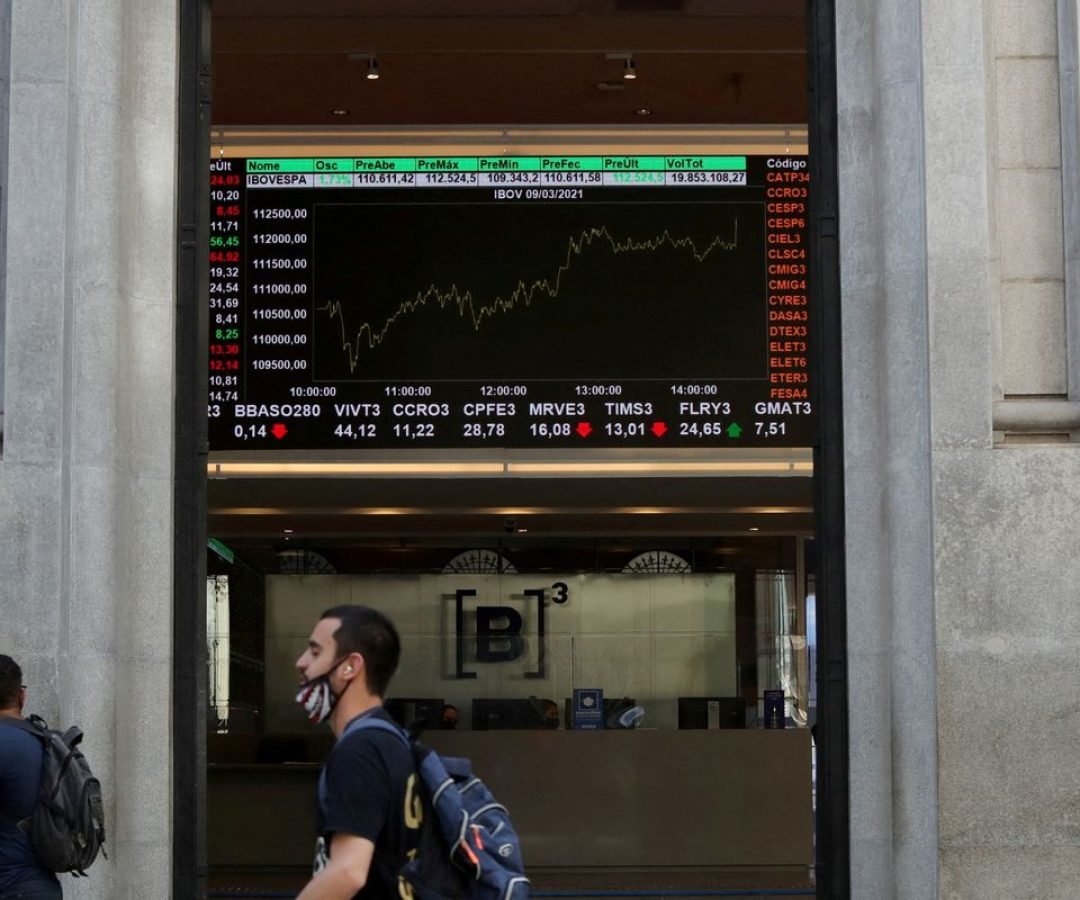 Bolsa supera os 164 mil pontos e bate terceiro recorde seguido