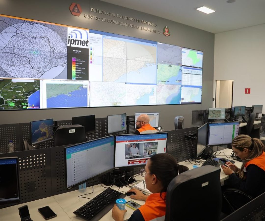 Centro-de-Gerenciamento-de-Emergencias-CGE-e-o-Centro-Paulista-de-Radares-e-Alertas-Meteorologicos-C.jpeg