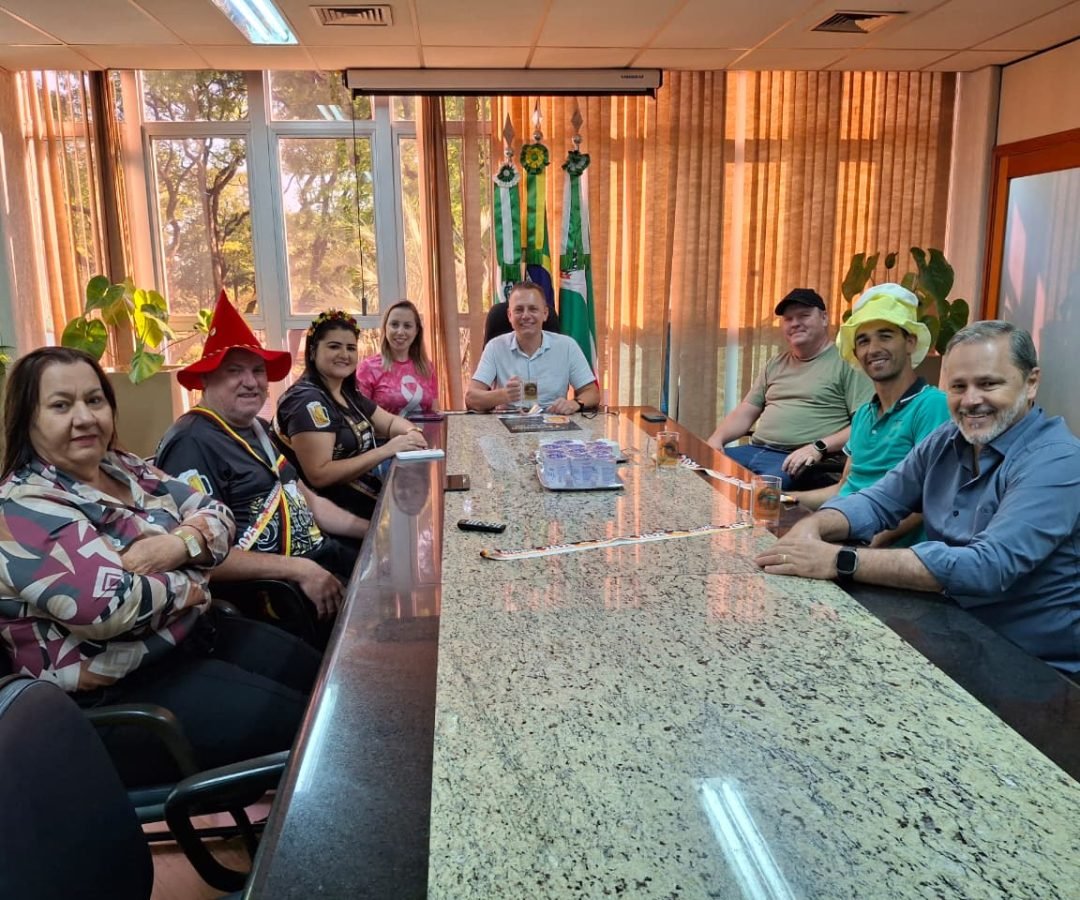 Porto Mendes realiza baile de Oktoberfest Foto:Assessoria