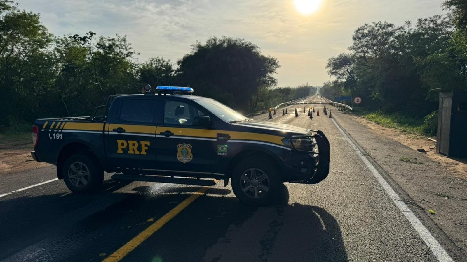 Interdição Total: Ponte sobre o Rio Piquiri na BR-272 Foto:PRF
